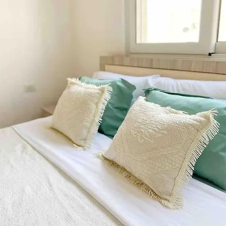 Sun & Sea Qerret 1 Appartement *