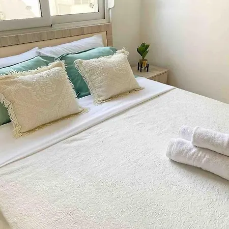 Appartement Sun & Sea Qerret 1 *