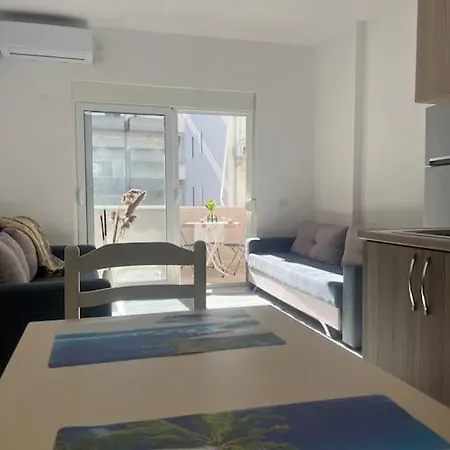 Apartment Sun & Sea Qerret 1 Golem (Tirana)