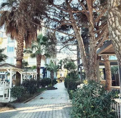 Sun & Sea Qerret 1 Apartment *